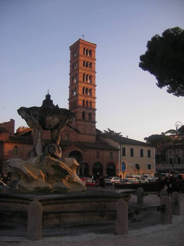 Piazza del Popolo in the late afternoon
